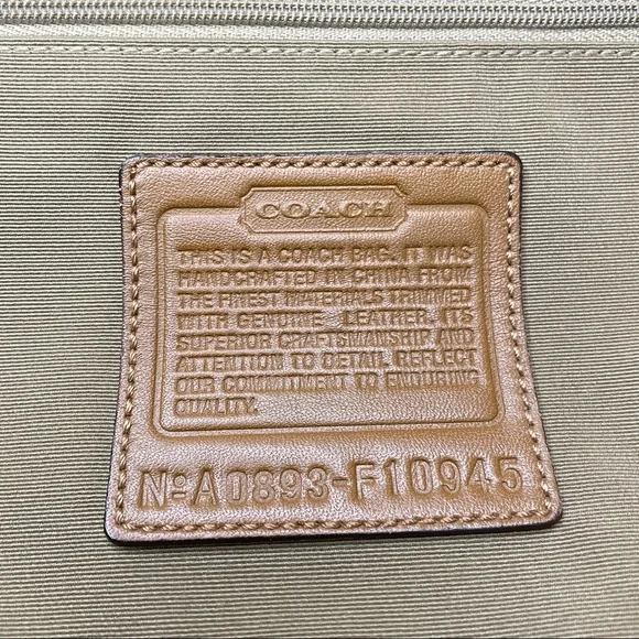 Coach Handbag Shoulder Signature Mini Duffle Ivory leather Brown purse. - Picture 14 of 17